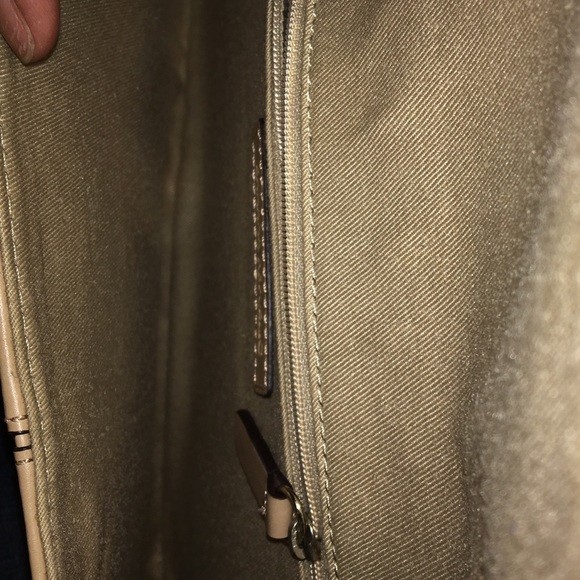 Banana Republic clutch flash sale - Picture 4 of 4